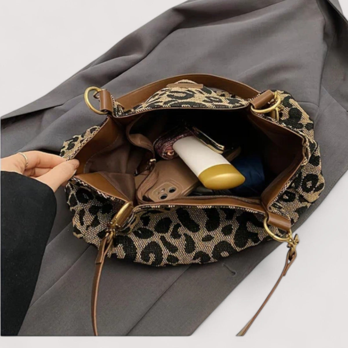 Bolso Pilar - Diseño Minimalista